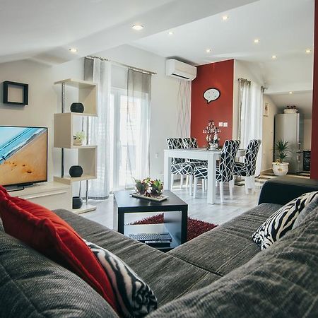 Apartment Dominik بيبينيا المظهر الخارجي الصورة