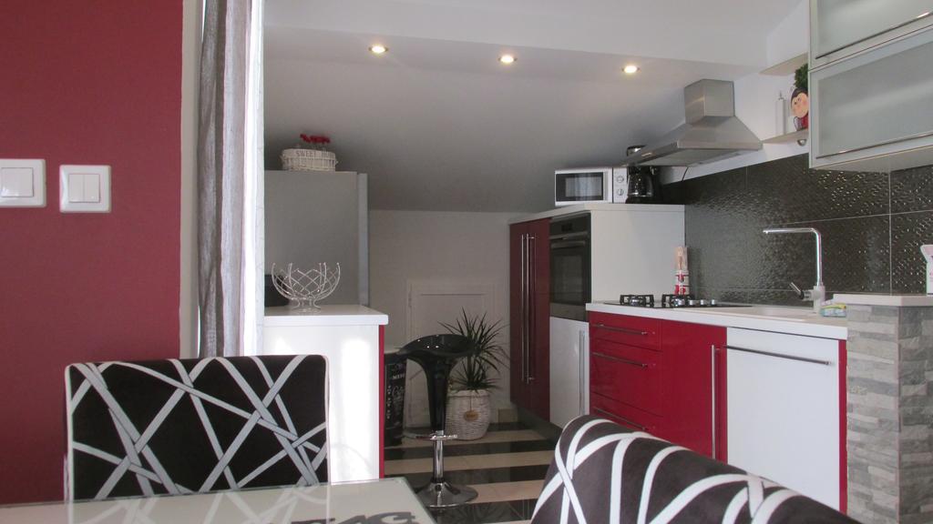Apartment Dominik بيبينيا المظهر الخارجي الصورة