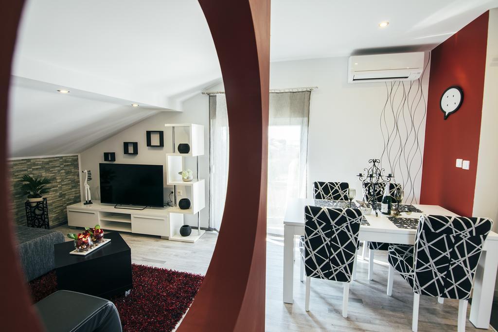 Apartment Dominik بيبينيا المظهر الخارجي الصورة